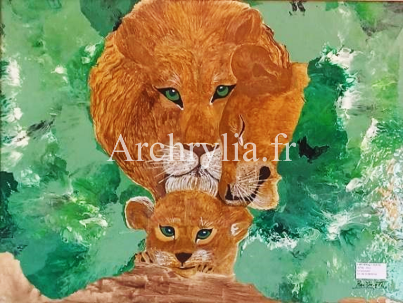 Peinture acrylique résinée représentant une famille de lions dans une nature verdoyante sur bois